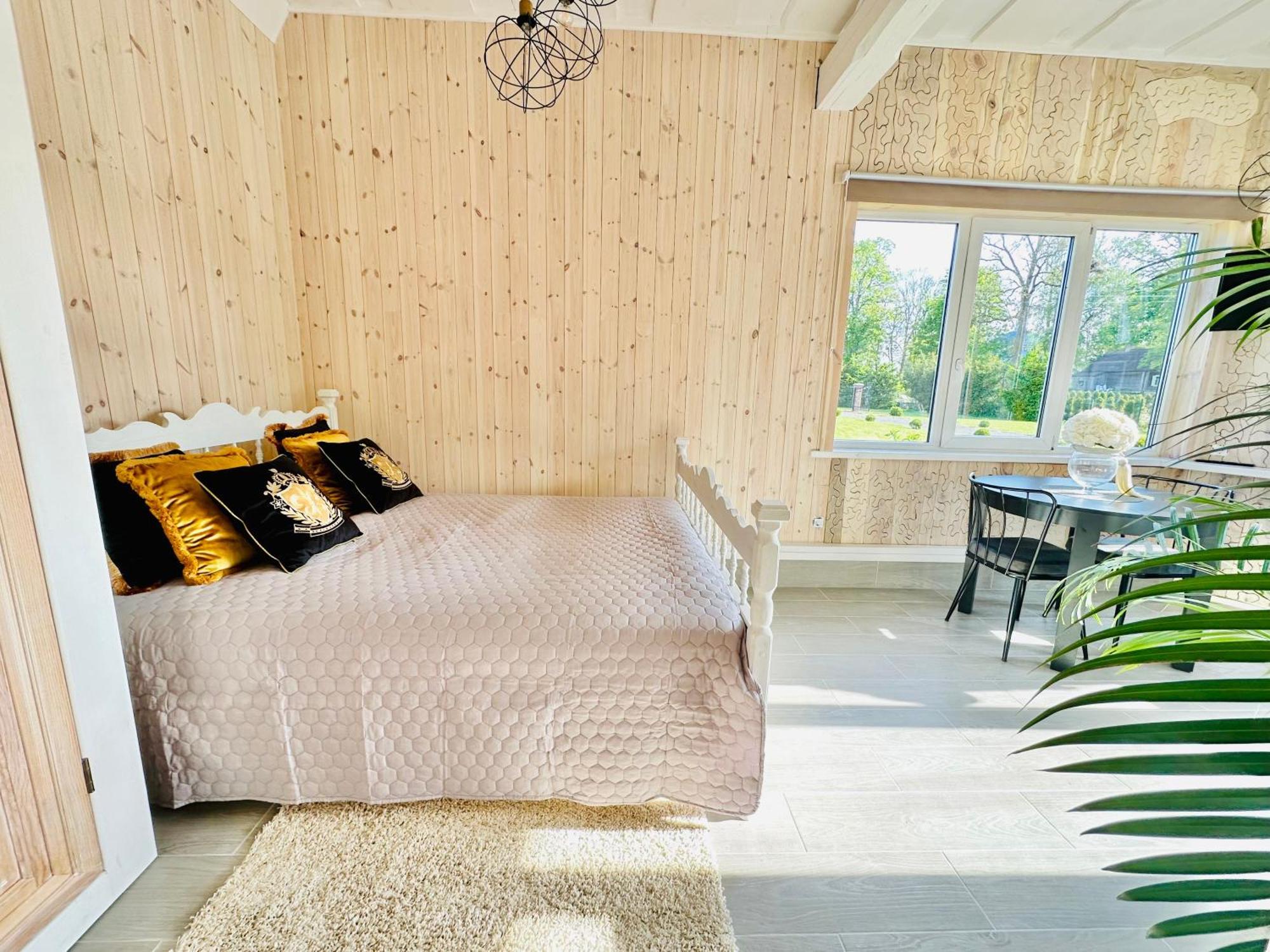 Aguona Royal Oasis Villa โมเลียติ ภายนอก รูปภาพ
